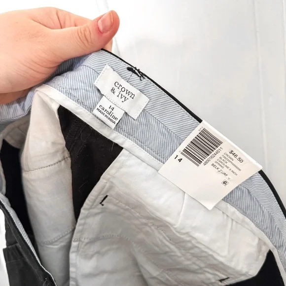 NWT Crown & Ivy Caroline Short - Picture 4 of 5